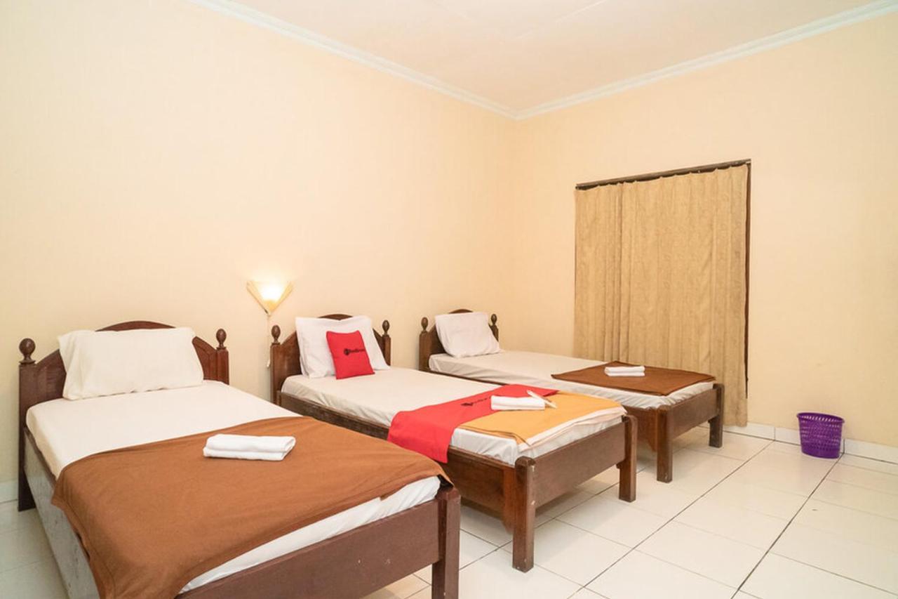 Hotel Reddoorz Near Kampus 3 Uty Yogyakarta Extérieur photo