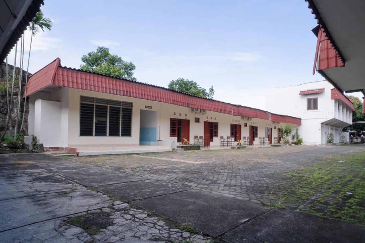 Hotel Reddoorz Near Kampus 3 Uty Yogyakarta Extérieur photo