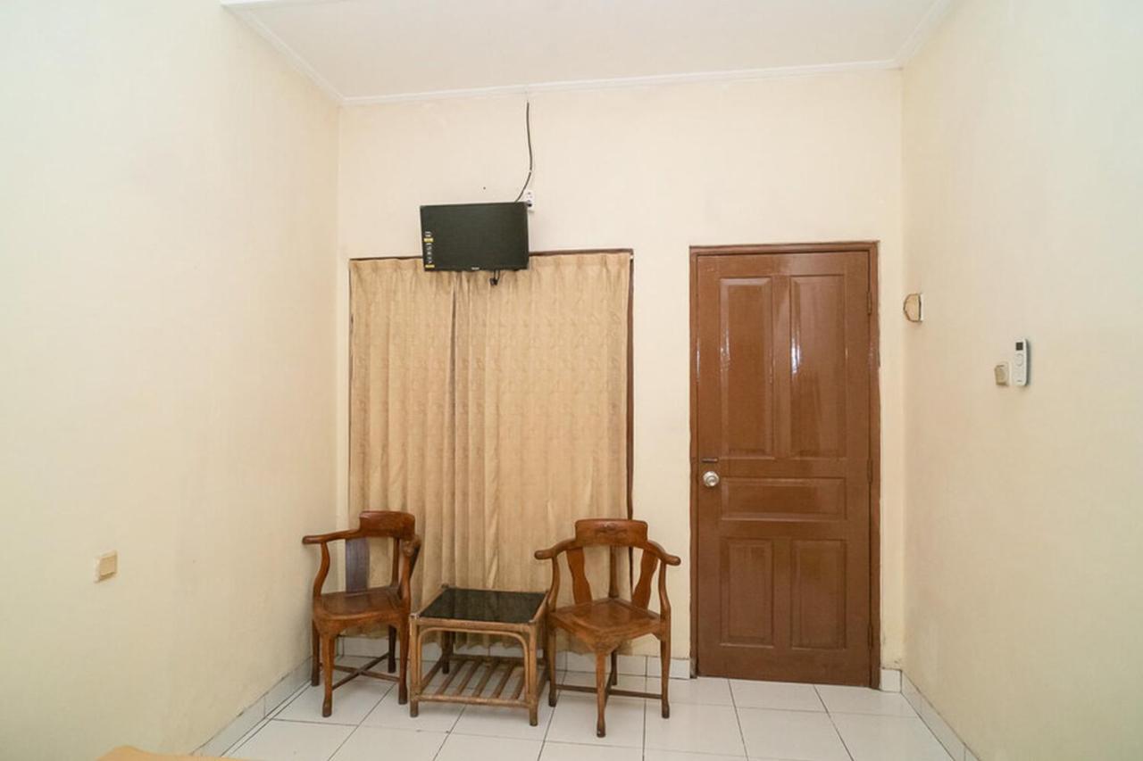 Hotel Reddoorz Near Kampus 3 Uty Yogyakarta Extérieur photo