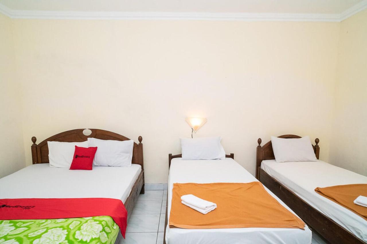 Hotel Reddoorz Near Kampus 3 Uty Yogyakarta Extérieur photo