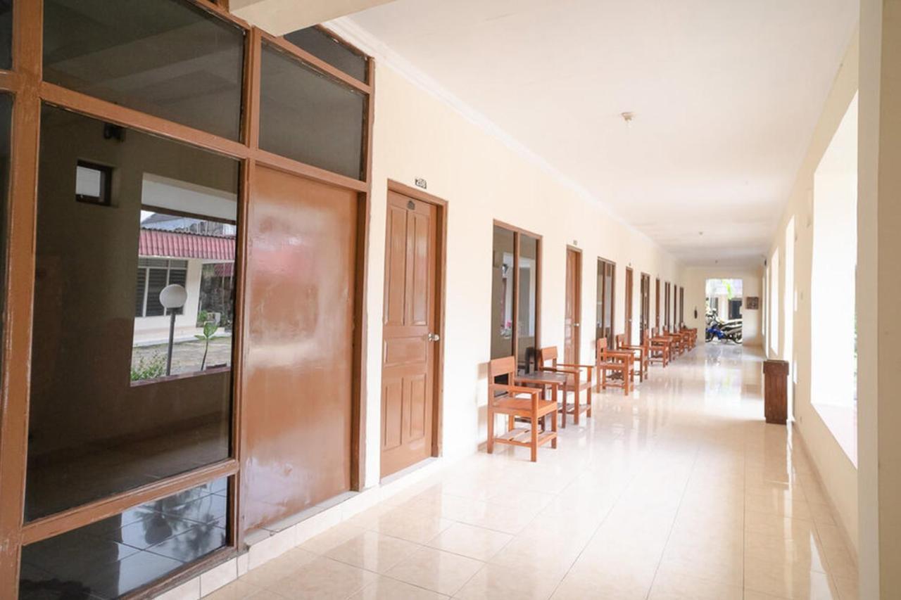 Hotel Reddoorz Near Kampus 3 Uty Yogyakarta Extérieur photo